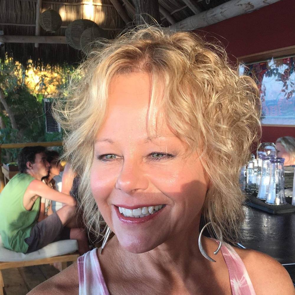Meet your Posher, Pamela